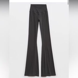 OFFLINE By Aerie Real Me High Waisted Crossover Flare Legging smoked grey